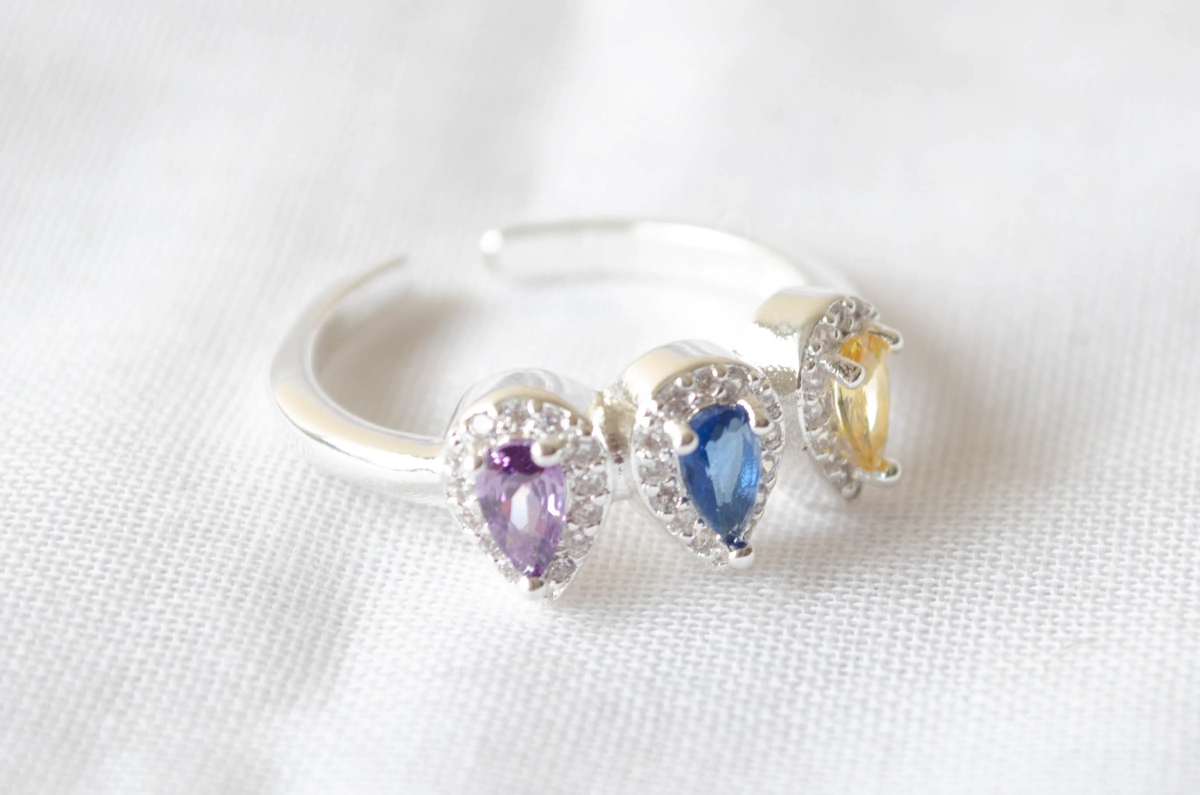 L-AN0205 Anillo 3  cubics GOTA COLORES