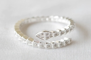 L-AN0213 Anillo micropave simil serpiente