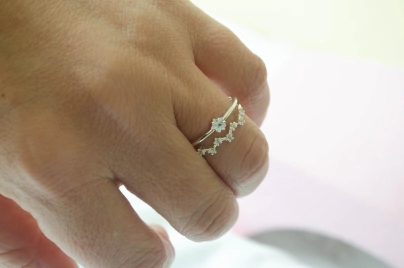 L-AN0219 Anillo doble cubic zig zag