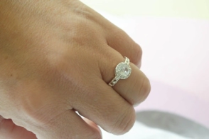 L-AN0223 Anillo tipo solitario