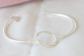 ABP0058 Pulsera cola de rata doble con nudo centro