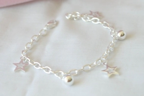ABP0059 Pulsera tiffany con dijes y bolitas