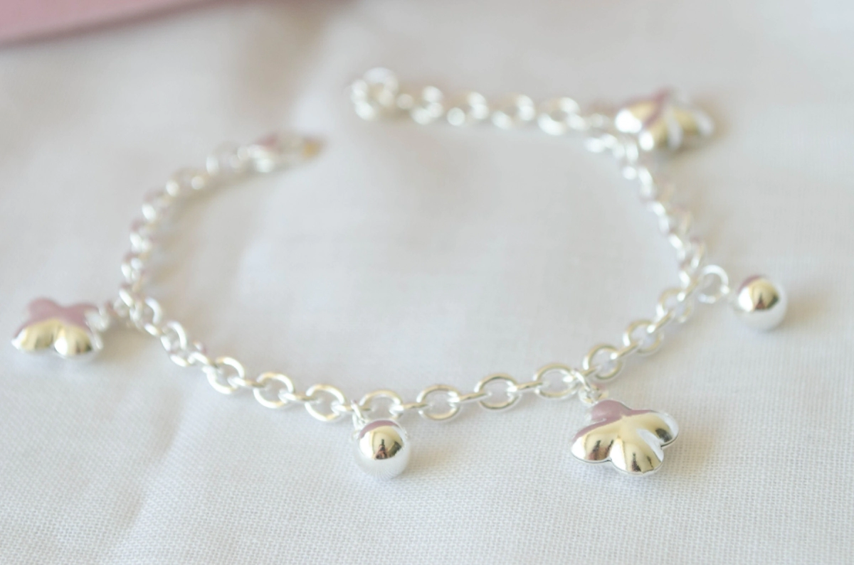 ABP0061 Pulsera tiffany con dijes y bolitas  