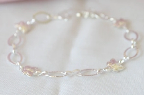 ABP0063 Pulseraovalos mariposas