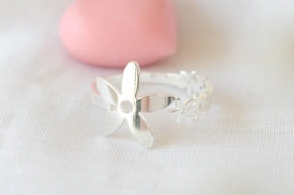 ABAN0114 Anillo flor grande
