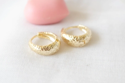 L-ARD0002 Aros huggies golpeados