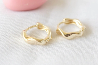 L-ARD0010 Aros huggies torzados