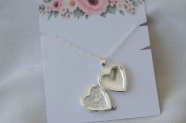 MA0024 Cadena con relicario corazon calado