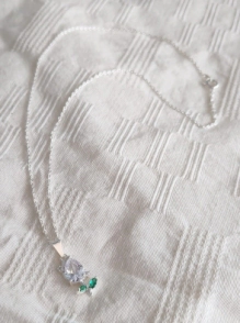 L-CA0421 Cadena + rosa TRANSPARENTE