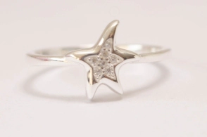 ANI626 Anillo estrella movimiento micropavé