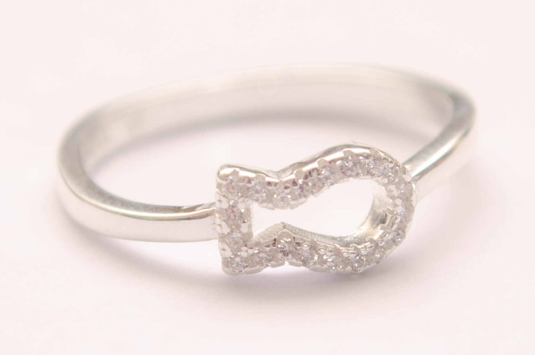 ANI628 Anillo pez cristiano micropav