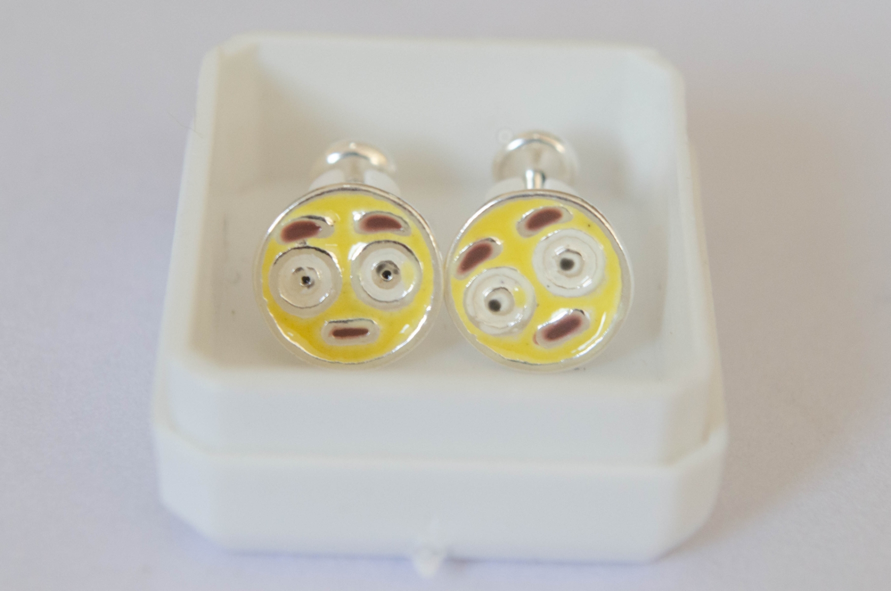 Aros abridores emoticn esmalte