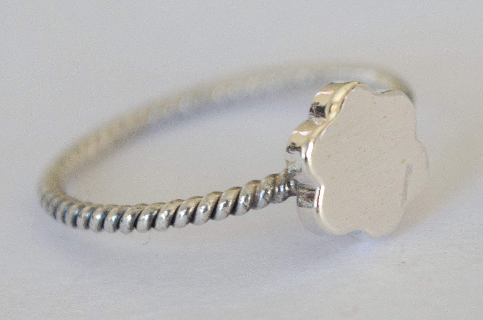 ANI209 Anillo torsado flor - 