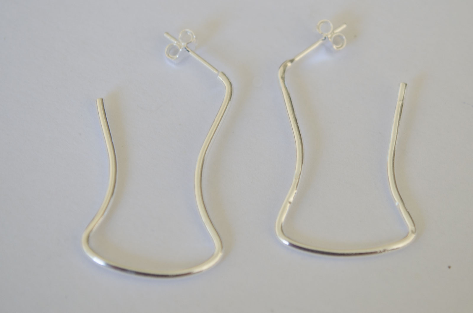 AR166 Aros argollas pasantes forma - 