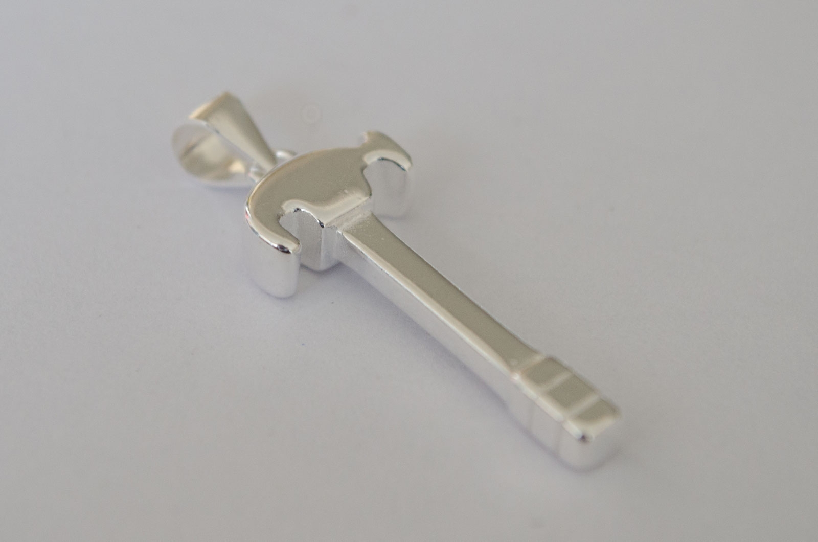 DI102 Dije martillo - 3cm